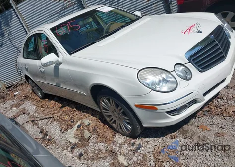 2008 Mercedes-Benz E 350 4Matic из США, поврежденный, VIN WDBUF87X08B238155